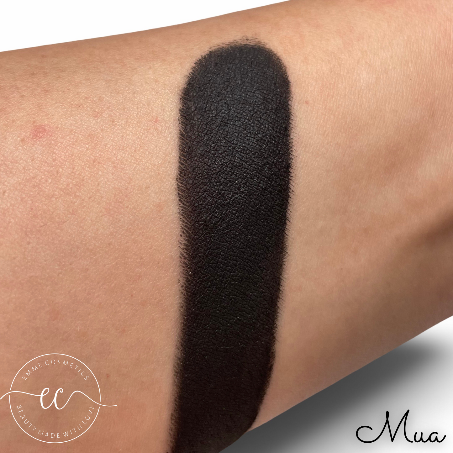 MUA - Matte Eyeshadow