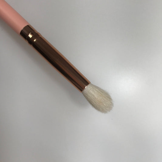 C03 - Round Crease Brush