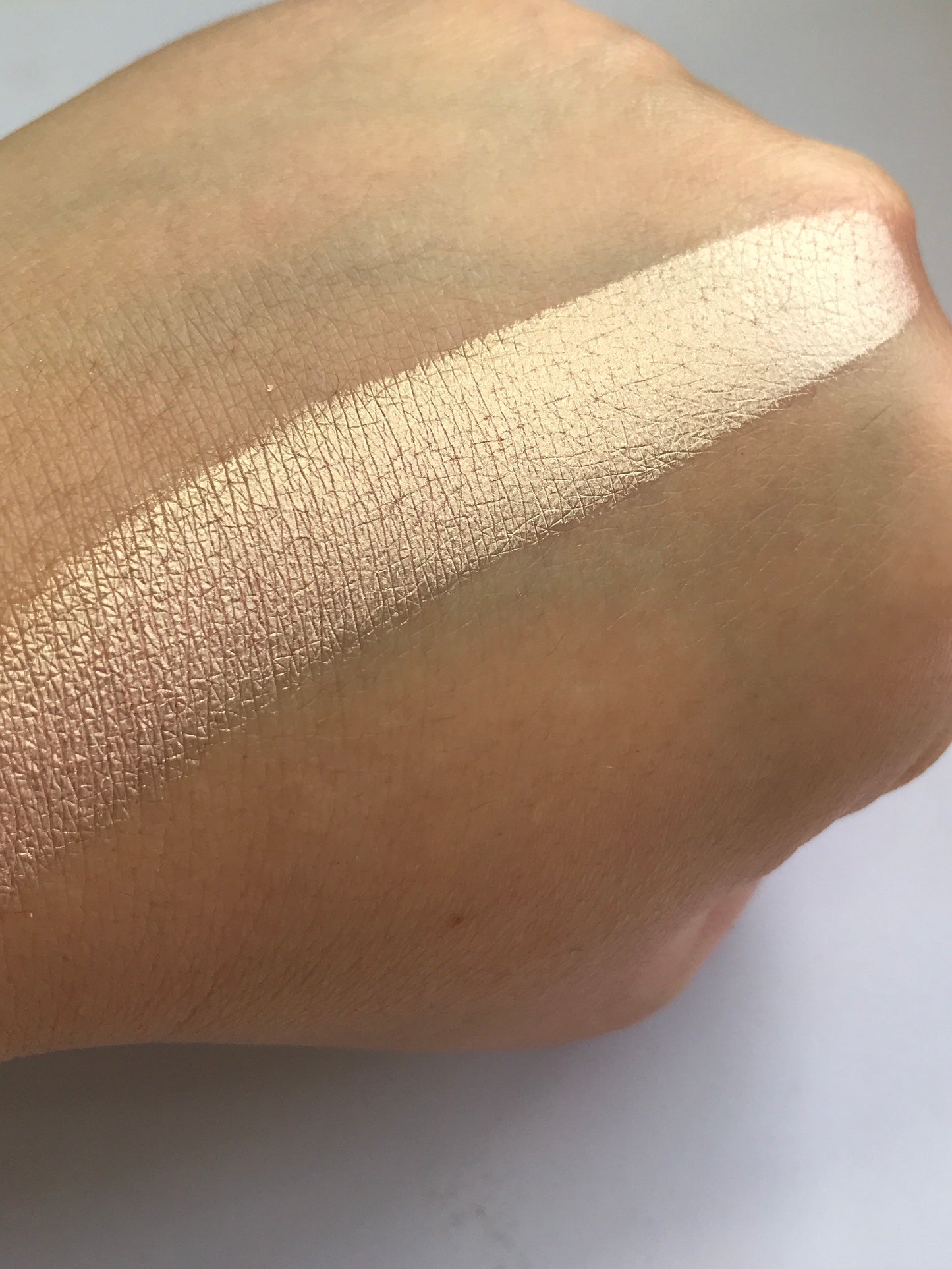 Peach Silk - Highlighter