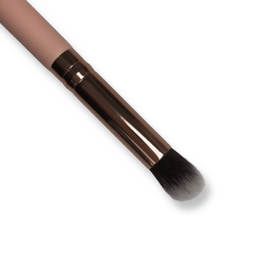 E04 - Round Primer/Concealer Brush