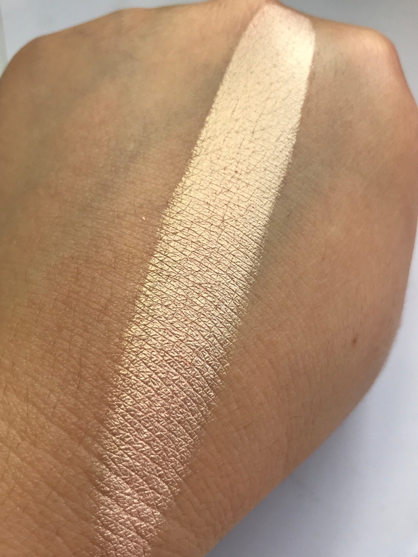 Peach Silk - Highlighter